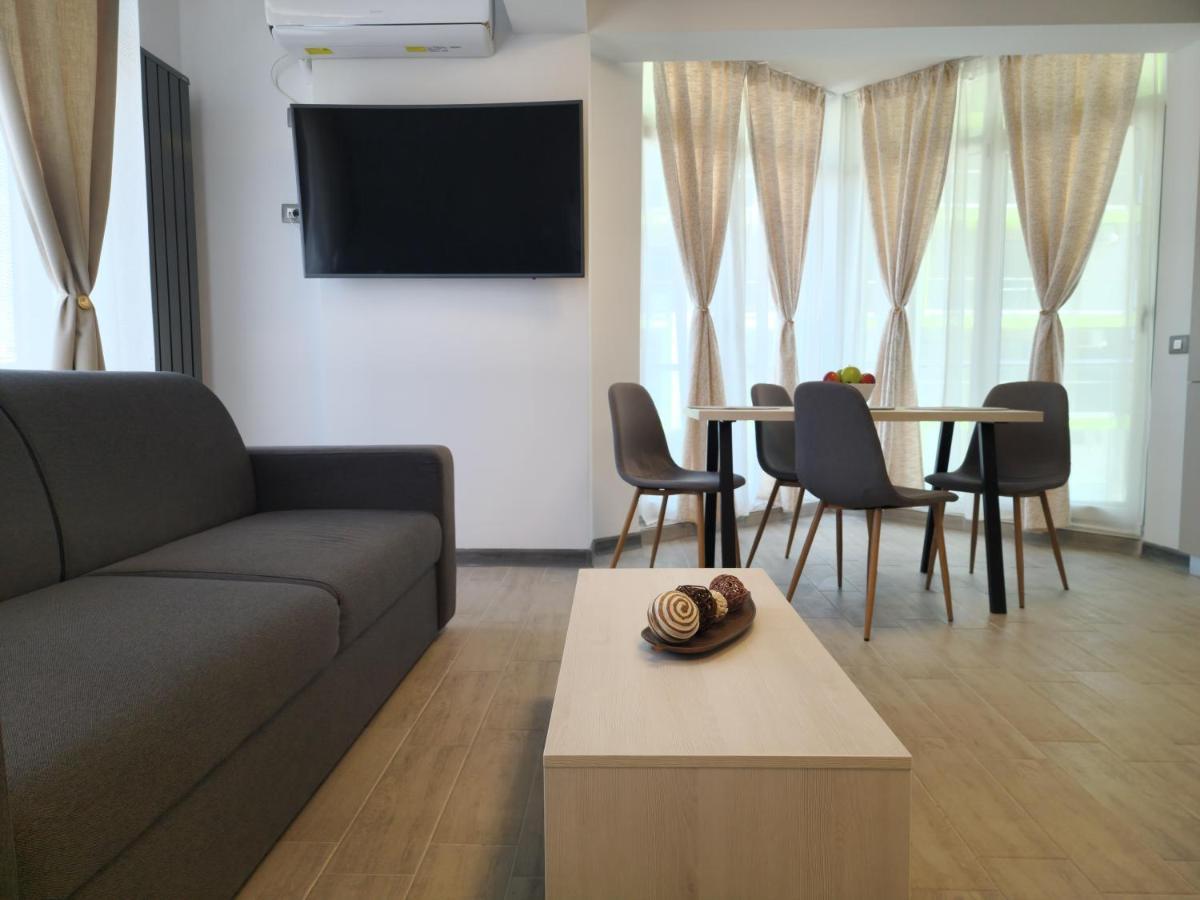 Cristalex Aparthotel & Spa Mamaia Nord Navodari Exterior photo