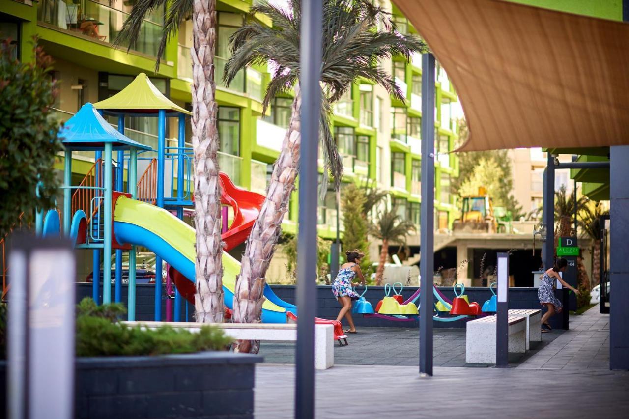 Cristalex Aparthotel & Spa Mamaia Nord Navodari Exterior photo
