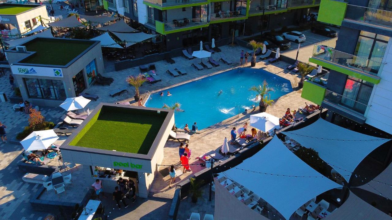Cristalex Aparthotel & Spa Mamaia Nord Navodari Exterior photo